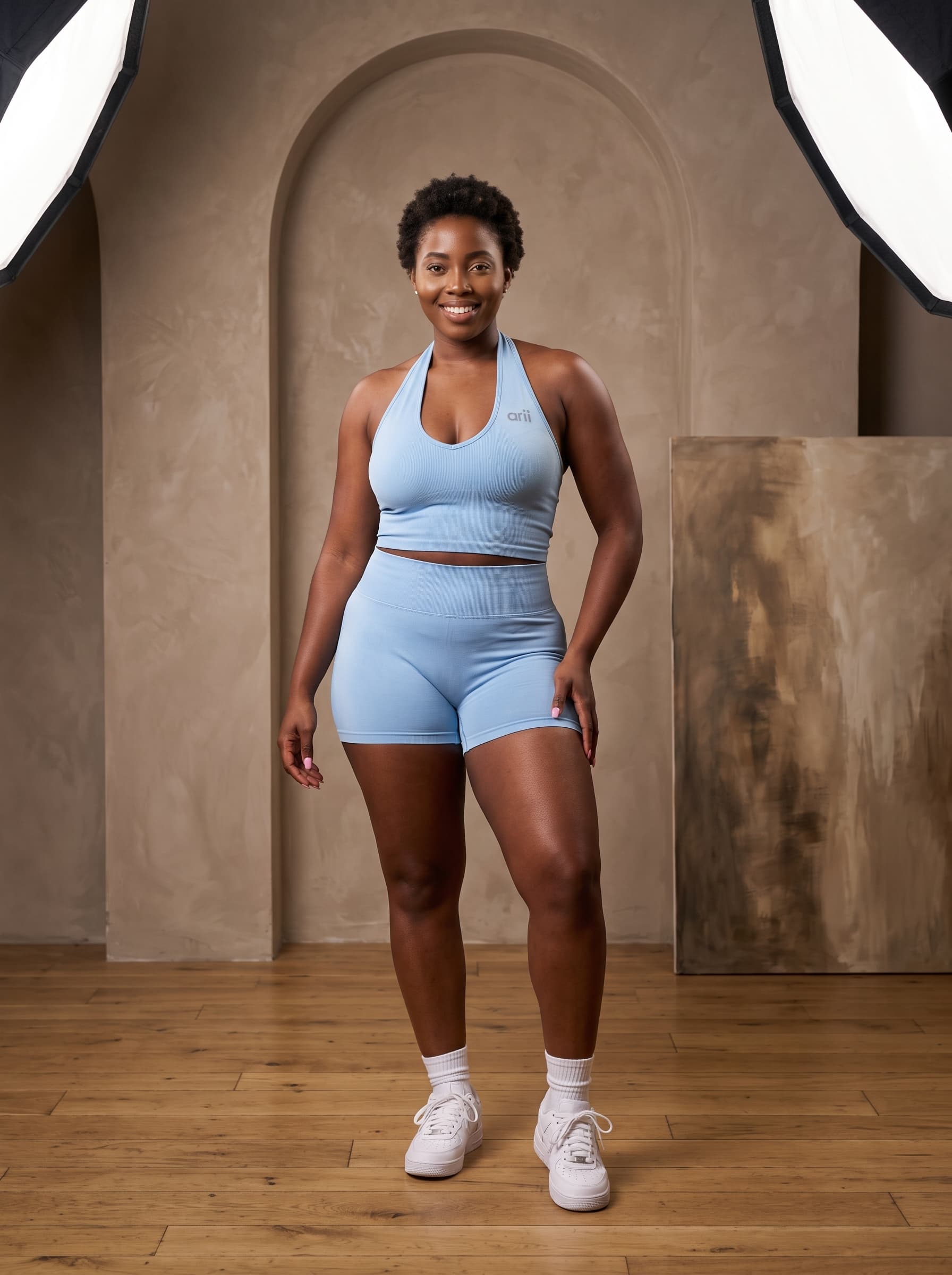 Nia Two-Piece Seamless Shorts Set 4