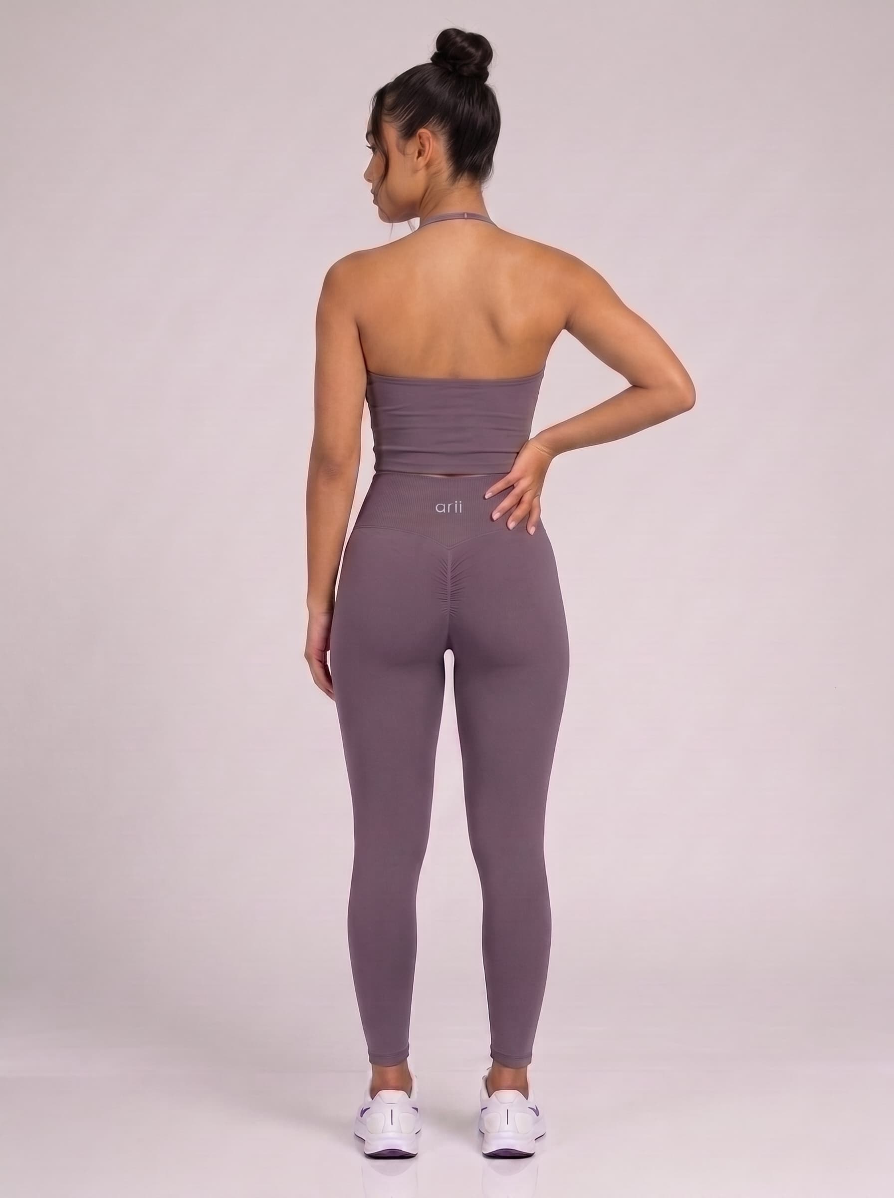 Aria Seamless Scrunch Butt Legging Set 2